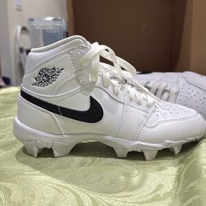 Nike jordan football cleats